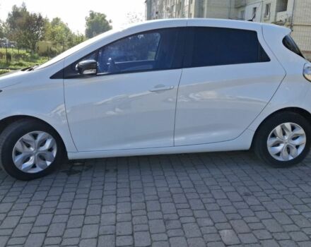 Белый Рено Зое, объемом двигателя 0 л и пробегом 90 тыс. км за 6990 $, фото 1 на Automoto.ua
