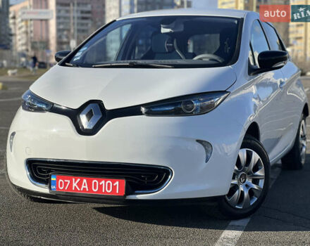 Білий Рено Зое, об'ємом двигуна 0 л та пробігом 115 тис. км за 6550 $, фото 3 на Automoto.ua