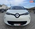 Белый Рено Зое, объемом двигателя 0 л и пробегом 167 тыс. км за 6599 $, фото 2 на Automoto.ua