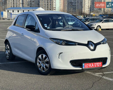 Білий Рено Зое, об'ємом двигуна 0 л та пробігом 115 тис. км за 6550 $, фото 25 на Automoto.ua