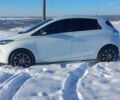 Белый Рено Зое, объемом двигателя 0 л и пробегом 86 тыс. км за 6800 $, фото 3 на Automoto.ua