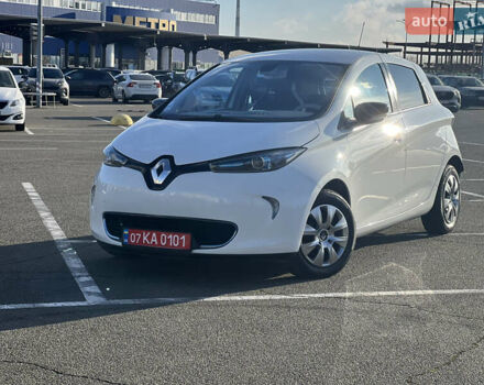 Білий Рено Зое, об'ємом двигуна 0 л та пробігом 115 тис. км за 6550 $, фото 8 на Automoto.ua