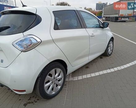 Рено Зое 2014 в Ковель на Automoto.ua Белый Рено Зое, объемом двигателя 0 л и пробегом 156 тыс. км за 5999 $, фото 3 на Automoto.ua