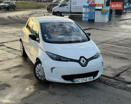 Білий Рено Зое, об'ємом двигуна 0 л та пробігом 77 тис. км за 5750 $, фото 3 на Automoto.ua