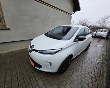 Білий Рено Зое, об'ємом двигуна 0 л та пробігом 140 тис. км за 5850 $, фото 1 на Automoto.ua