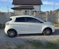 Белый Рено Зое, объемом двигателя 0 л и пробегом 166 тыс. км за 5800 $, фото 5 на Automoto.ua