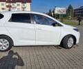 Белый Рено Зое, объемом двигателя 0 л и пробегом 90 тыс. км за 6990 $, фото 5 на Automoto.ua