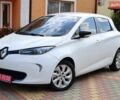 Белый Рено Зое, объемом двигателя 0 л и пробегом 101 тыс. км за 6950 $, фото 1 на Automoto.ua