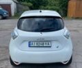 Белый Рено Зое, объемом двигателя 0 л и пробегом 116 тыс. км за 5999 $, фото 3 на Automoto.ua
