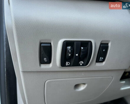 Белый Рено Зое, объемом двигателя 0 л и пробегом 123 тыс. км за 6850 $, фото 30 на Automoto.ua