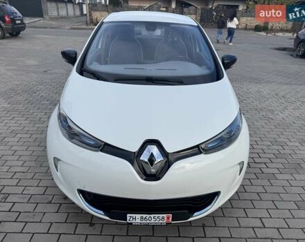 Белый Рено Зое, объемом двигателя 0 л и пробегом 167 тыс. км за 6599 $, фото 1 на Automoto.ua