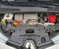 Белый Рено Зое, объемом двигателя 0 л и пробегом 112 тыс. км за 7500 $, фото 16 на Automoto.ua