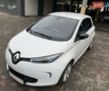 Белый Рено Зое, объемом двигателя 0 л и пробегом 64 тыс. км за 7600 $, фото 3 на Automoto.ua