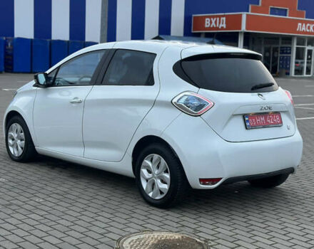 Белый Рено Зое, объемом двигателя 0 л и пробегом 50 тыс. км за 6300 $, фото 7 на Automoto.ua