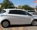 Білий Рено Зое, об'ємом двигуна 0 л та пробігом 125 тис. км за 6888 $, фото 4 на Automoto.ua