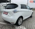 Белый Рено Зое, объемом двигателя 0 л и пробегом 98 тыс. км за 7000 $, фото 7 на Automoto.ua