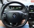 Белый Рено Зое, объемом двигателя 0 л и пробегом 101 тыс. км за 6950 $, фото 29 на Automoto.ua