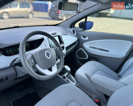 Рено Зое 2014 в Дубно на Automoto.ua Белый Рено Зое, объемом двигателя 0 л и пробегом 76 тыс. км за 6500 $, фото 32 на Automoto.ua