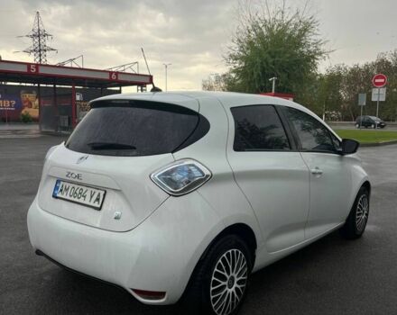 Белый Рено Зое, объемом двигателя 0 л и пробегом 153 тыс. км за 5400 $, фото 5 на Automoto.ua