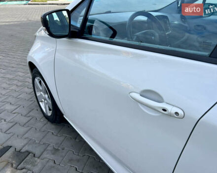 Рено Зое 2014 в Луцке на Automoto.ua Белый Рено Зое, объемом двигателя 0 л и пробегом 87 тыс. км за 6700 $, фото 7 на Automoto.ua