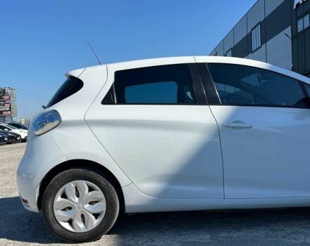 Белый Рено Зое, объемом двигателя 0 л и пробегом 56 тыс. км за 6440 $, фото 9 на Automoto.ua
