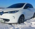 Белый Рено Зое, объемом двигателя 0 л и пробегом 86 тыс. км за 6800 $, фото 2 на Automoto.ua