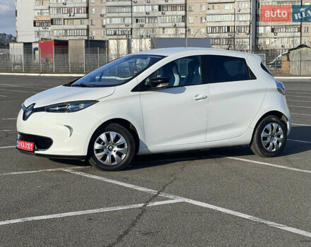 Білий Рено Зое, об'ємом двигуна 0 л та пробігом 115 тис. км за 6550 $, фото 32 на Automoto.ua