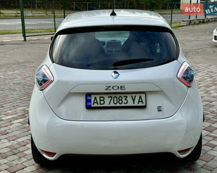 Білий Рено Зое, об'ємом двигуна 0 л та пробігом 110 тис. км за 6200 $, фото 6 на Automoto.ua