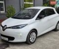Белый Рено Зое, объемом двигателя 0 л и пробегом 74 тыс. км за 6200 $, фото 1 на Automoto.ua