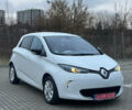 Белый Рено Зое, объемом двигателя 0 л и пробегом 50 тыс. км за 6300 $, фото 1 на Automoto.ua