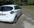 Белый Рено Зое, объемом двигателя 0 л и пробегом 72 тыс. км за 8450 $, фото 4 на Automoto.ua