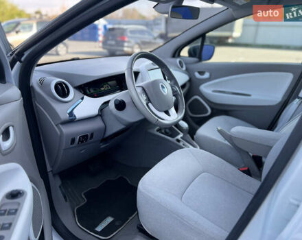 Рено Зое 2014 в Дубно на Automoto.ua Белый Рено Зое, объемом двигателя 0 л и пробегом 76 тыс. км за 6500 $, фото 31 на Automoto.ua