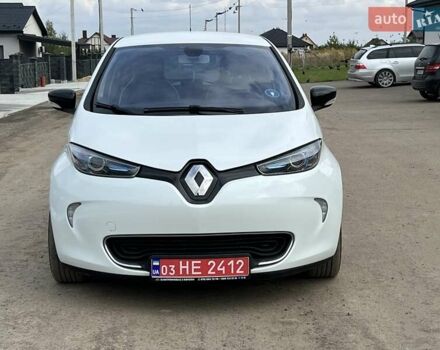 Белый Рено Зое, объемом двигателя 0 л и пробегом 137 тыс. км за 6350 $, фото 2 на Automoto.ua