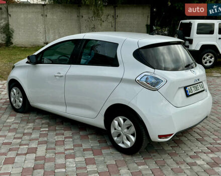 Білий Рено Зое, об'ємом двигуна 0 л та пробігом 110 тис. км за 6200 $, фото 35 на Automoto.ua