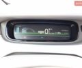 Білий Рено Зое, об'ємом двигуна 0 л та пробігом 125 тис. км за 6888 $, фото 28 на Automoto.ua