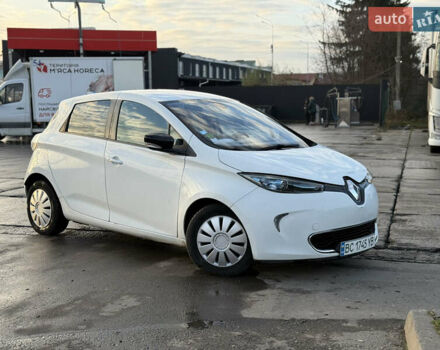 Білий Рено Зое, об'ємом двигуна 0 л та пробігом 77 тис. км за 5750 $, фото 1 на Automoto.ua