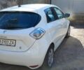 Белый Рено Зое, объемом двигателя 0 л и пробегом 112 тыс. км за 6500 $, фото 8 на Automoto.ua