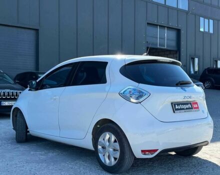 Белый Рено Зое, объемом двигателя 0 л и пробегом 56 тыс. км за 6440 $, фото 6 на Automoto.ua