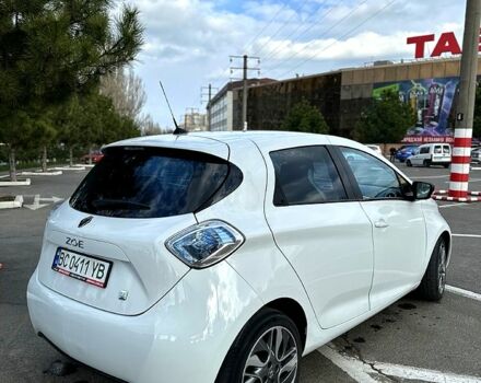 Білий Рено Зое, об'ємом двигуна 0 л та пробігом 60 тис. км за 10000 $, фото 2 на Automoto.ua