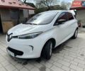 Белый Рено Зое, объемом двигателя 0 л и пробегом 121 тыс. км за 6200 $, фото 1 на Automoto.ua