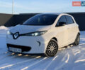 Белый Рено Зое, объемом двигателя 0 л и пробегом 168 тыс. км за 5500 $, фото 1 на Automoto.ua