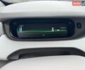Белый Рено Зое, объемом двигателя 0 л и пробегом 122 тыс. км за 6650 $, фото 2 на Automoto.ua