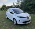Белый Рено Зое, объемом двигателя 0 л и пробегом 123 тыс. км за 5300 $, фото 1 на Automoto.ua