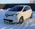 Белый Рено Зое, объемом двигателя 0 л и пробегом 168 тыс. км за 5500 $, фото 1 на Automoto.ua