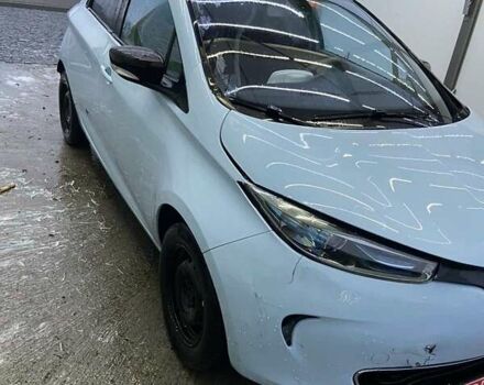 Білий Рено Зое, об'ємом двигуна 0 л та пробігом 150 тис. км за 5700 $, фото 1 на Automoto.ua