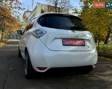 Білий Рено Зое, об'ємом двигуна 0 л та пробігом 68 тис. км за 6976 $, фото 4 на Automoto.ua