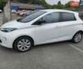 Белый Рено Зое, объемом двигателя 0 л и пробегом 110 тыс. км за 6350 $, фото 14 на Automoto.ua