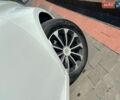 Белый Рено Зое, объемом двигателя 0 л и пробегом 111 тыс. км за 6500 $, фото 40 на Automoto.ua