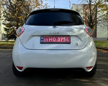 Білий Рено Зое, об'ємом двигуна 0 л та пробігом 68 тис. км за 6965 $, фото 5 на Automoto.ua