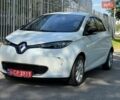 Белый Рено Зое, объемом двигателя 0 л и пробегом 48 тыс. км за 8300 $, фото 5 на Automoto.ua